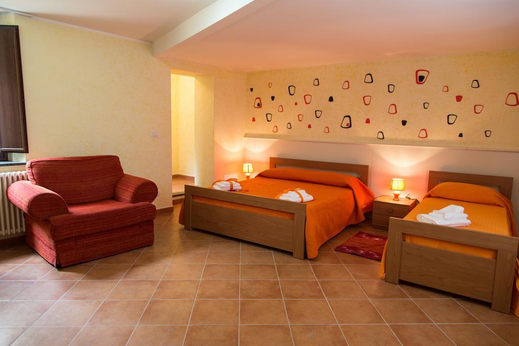 Hotel Le Stanze Del Re Lamezia Terme Pokój zdjęcie
